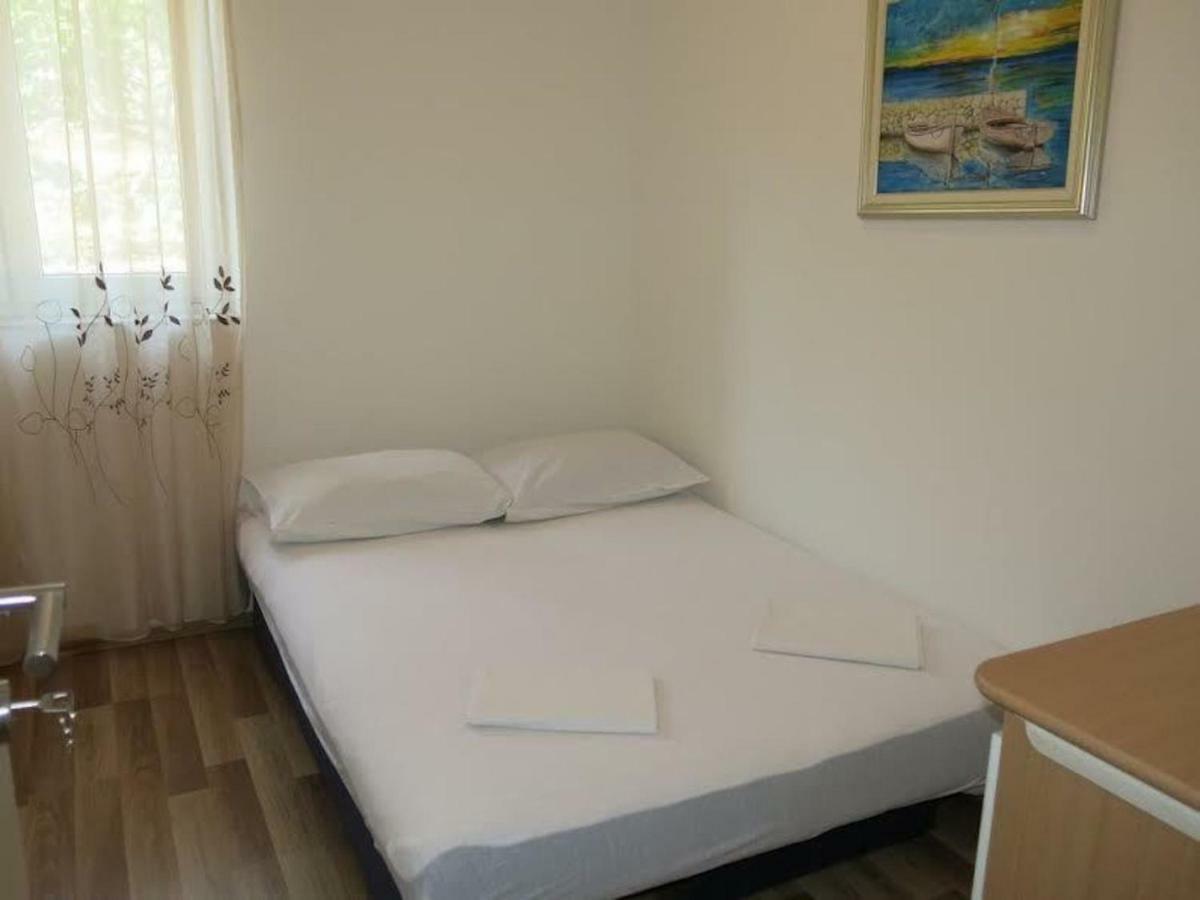בריסט Apartments Elenora מראה חיצוני תמונה