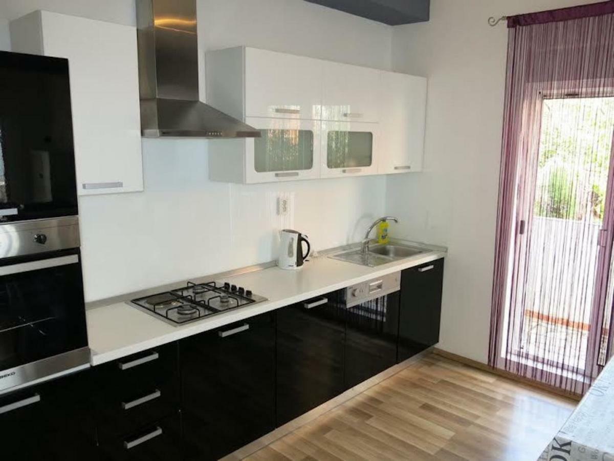 בריסט Apartments Elenora מראה חיצוני תמונה