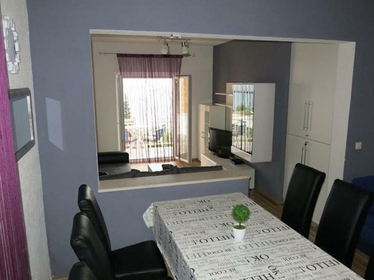 בריסט Apartments Elenora מראה חיצוני תמונה